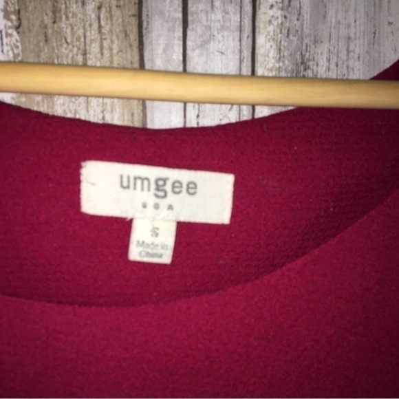 Umgee Red Ruffle Sleeve Open Shoulder Blouse - Picture 4 of 4